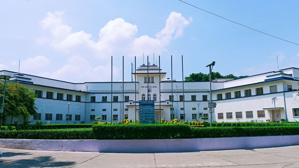 Kamla Nehru Memorial Hospital Launches State-of-the-Art Cancer Treatment Centre in Prayagraj